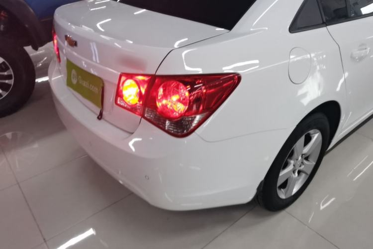 Used Chevrolet Cruze 2014 1.6L SL Millionth Anniversary Edition MT Right Rear Taillight