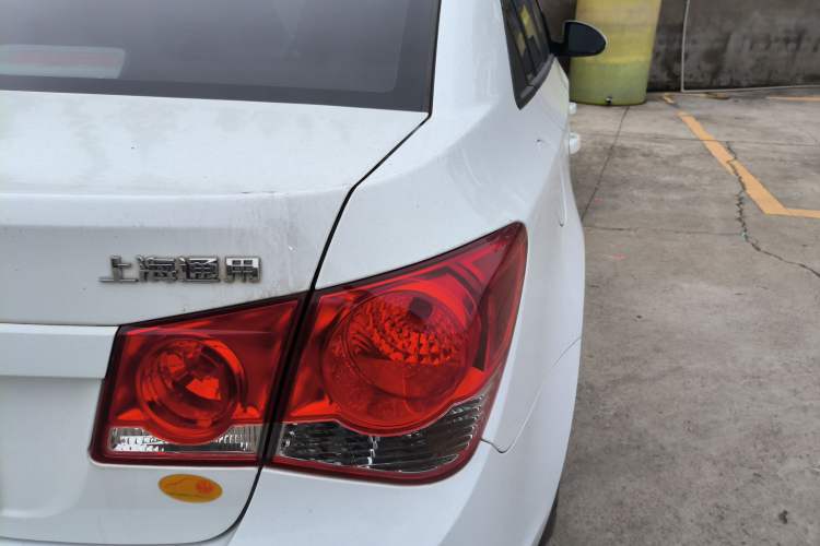 Used Chevrolet Cruze 2014 1.6L SL Millionth Anniversary Edition AT Right Rear Taillight