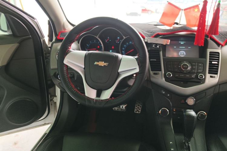 Used Chevrolet Cruze 2014 1.6L SL Millionth Anniversary Edition AT Steering Wheel