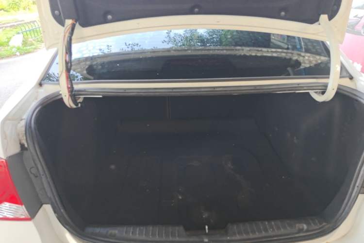 Used Chevrolet Cruze 2014 1.6L SL Millionth Anniversary Edition AT Trunk