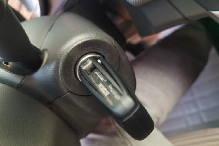 Used Chevrolet Cruze 2014 1.6L SL Millionth Anniversary Edition MT Vehicle Key