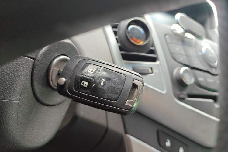 Used Chevrolet Cruze 2014 1.6L SL Millionth Anniversary Edition AT Vehicle Key