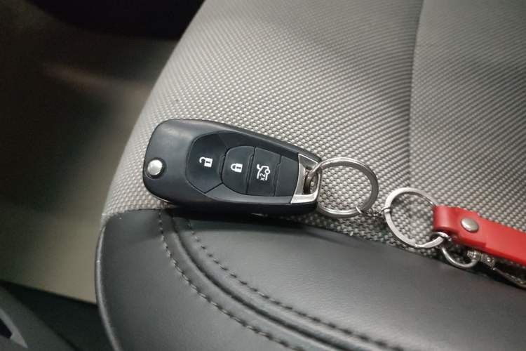 Used Chevrolet Cruze 2014 1.6L SL Millionth Anniversary Edition AT Vehicle Key