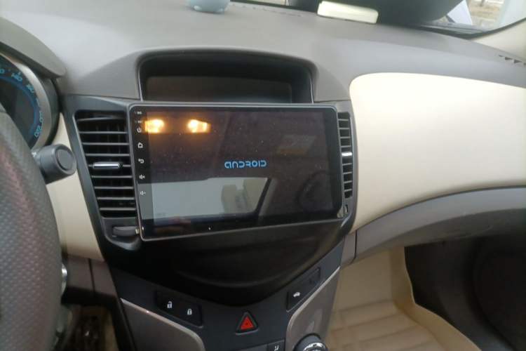 Used Chevrolet Cruze 2015 1.5L Classic SE AT Audio And AC Panel