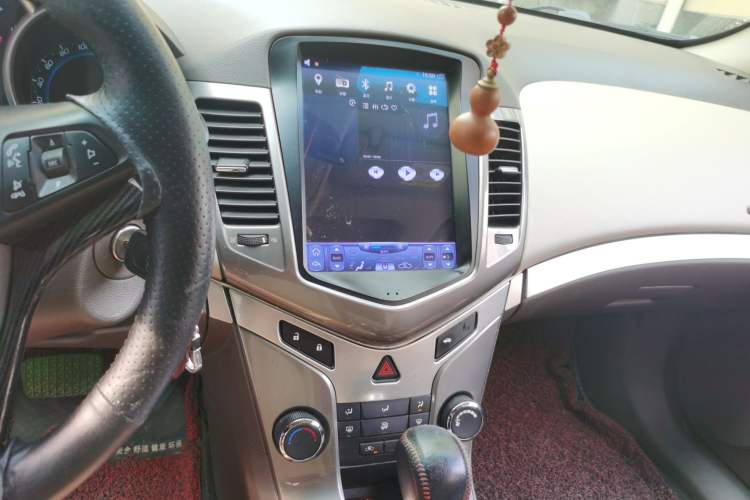 Used Chevrolet Cruze 2015 1.5L Classic SE AT Audio And AC Panel