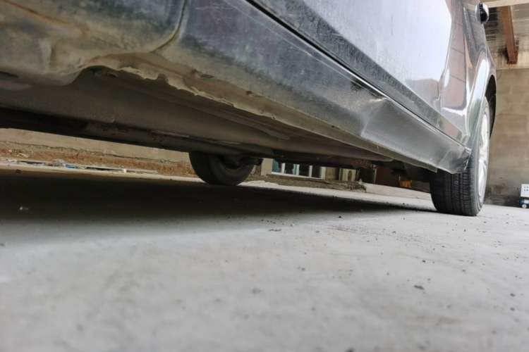 Used Chevrolet Cruze 2015 1.5L Classic SL MT Chassis Front Left