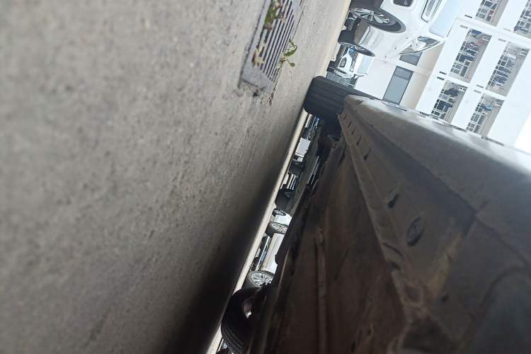 Used Chevrolet Cruze 2015 1.5L Classic SE MT Chassis Front Right