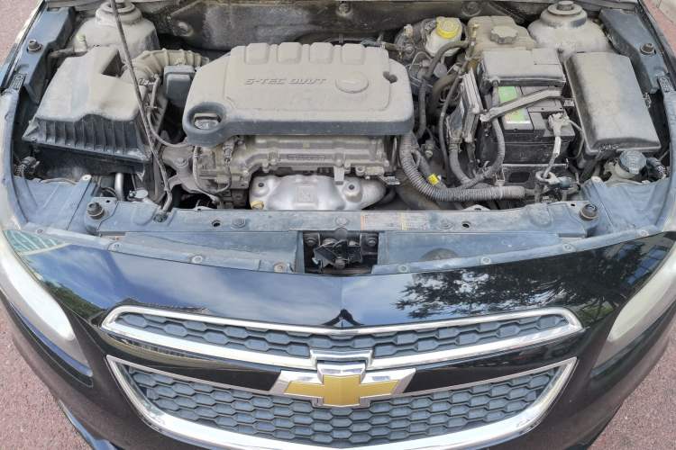 Used Chevrolet Cruze 2015 1.5L Classic SE AT Engine Bay