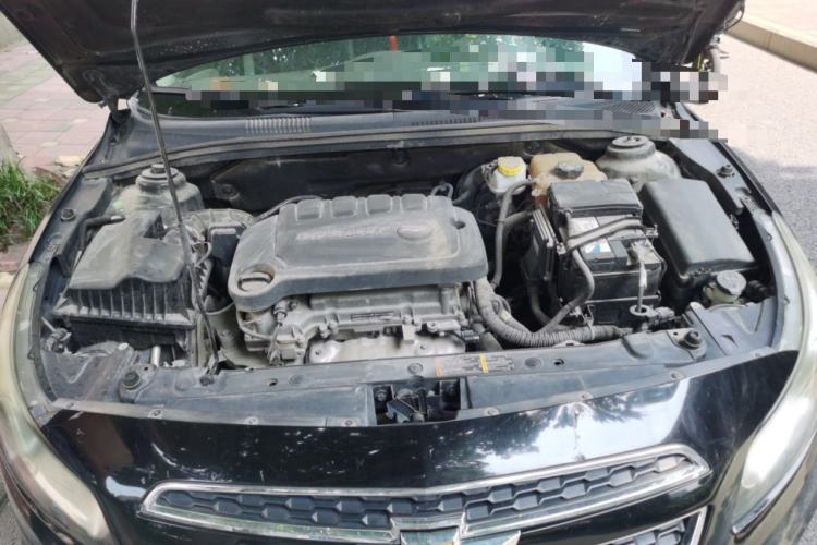 Used Chevrolet Cruze 2015 1.5L Classic SL MT Engine Bay