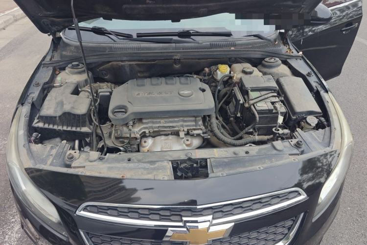 Used Chevrolet Cruze 2015 1.5L Classic SE AT Engine Bay