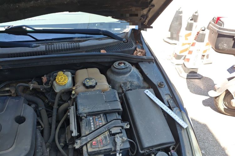 Used Chevrolet Cruze 2015 1.5L Classic SE AT Engine Bay Left