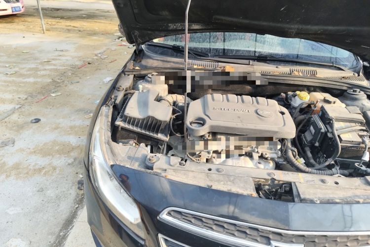 Used Chevrolet Cruze 2015 1.5L Classic SE AT Engine Bay Right