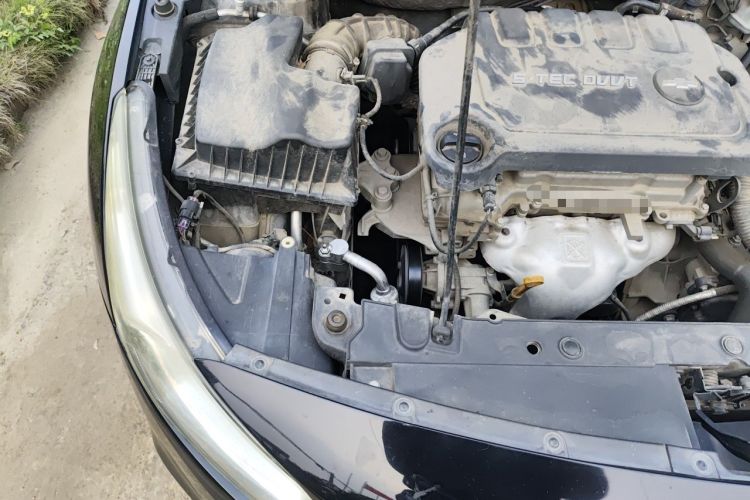 Used Chevrolet Cruze 2015 1.5L Classic SE AT Engine Bay Right