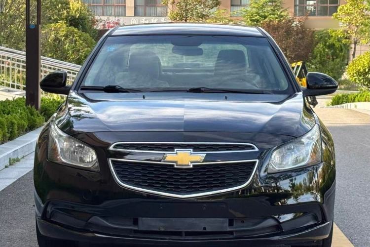 Used Chevrolet Cruze 2015 1.5L Classic SL MT Exterior 2