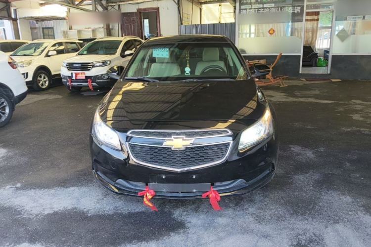 Used Chevrolet Cruze 2015 1.5L Classic SL MT Front