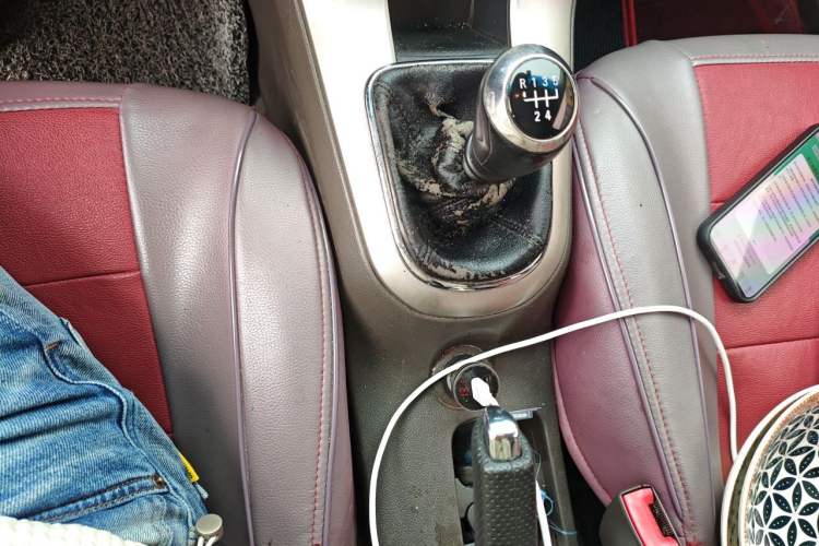 Used Chevrolet Cruze 2015 1.5L Classic SL MT Gear Lever