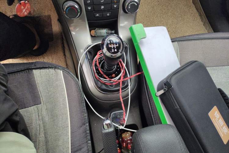 Used Chevrolet Cruze 2015 1.5L Classic SE MT Gear Lever