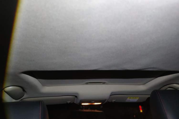 Used Chevrolet Cruze 2015 1.5L Classic SE AT Headliner
