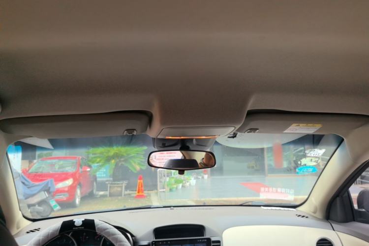 Used Chevrolet Cruze 2015 1.5L Classic SL MT Headliner