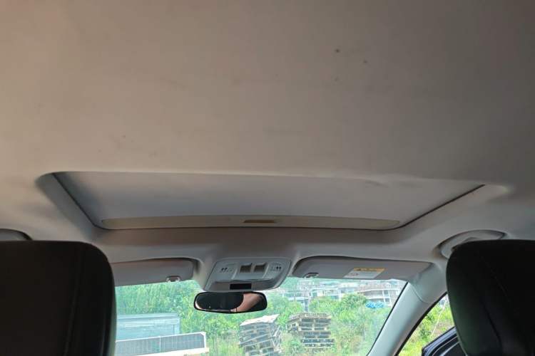 Used Chevrolet Cruze 2015 1.5L Manual Elite Edition Headliner