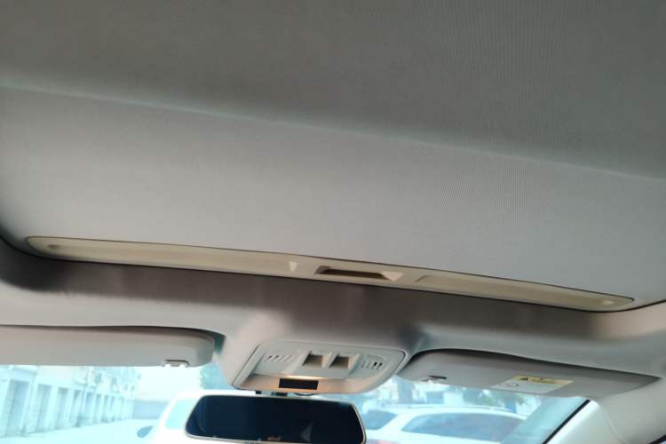 Used Chevrolet Cruze 2015 1.5L Manual Elite Edition Headliner
