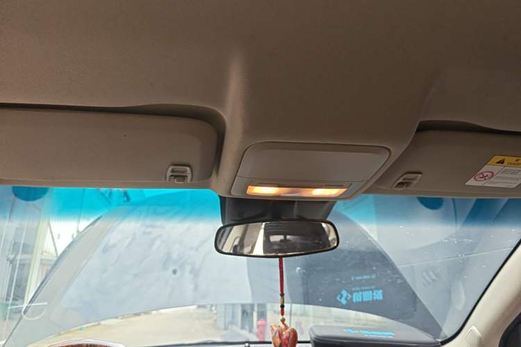 Used Chevrolet Cruze 2015 1.5L Classic SL MT Headliner
