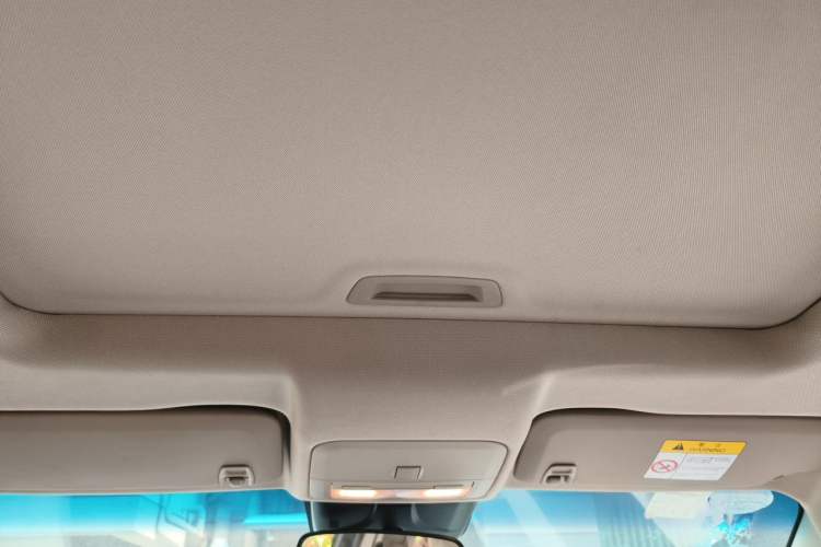 Used Chevrolet Cruze 2015 1.5L Classic SE AT Headliner