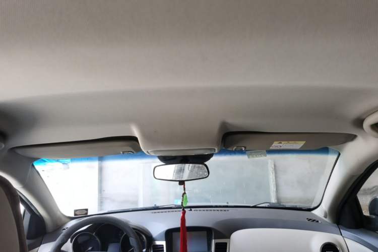 Used Chevrolet Cruze 2015 1.5L Classic SL MT Headliner