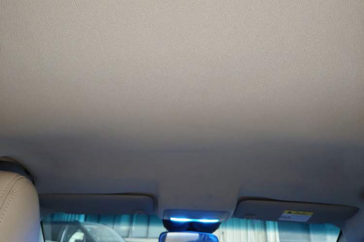 Used Chevrolet Cruze 2015 1.5L Classic SL MT Headliner