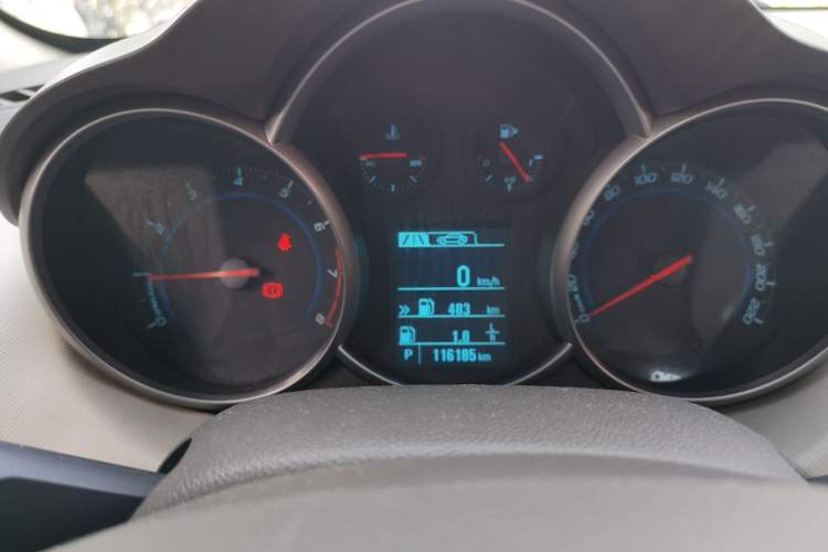 Used Chevrolet Cruze 2015 1.5L Classic SE AT Instrument Cluster
