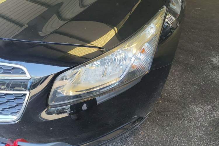 Used Chevrolet Cruze 2015 1.5L Classic SL MT Left Front Headlight