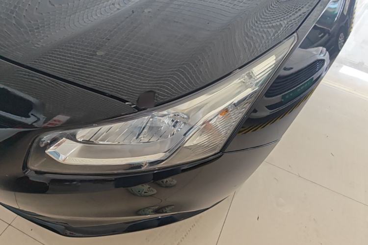 Used Chevrolet Cruze 2015 1.5L Classic SE MT Left Front Headlight
