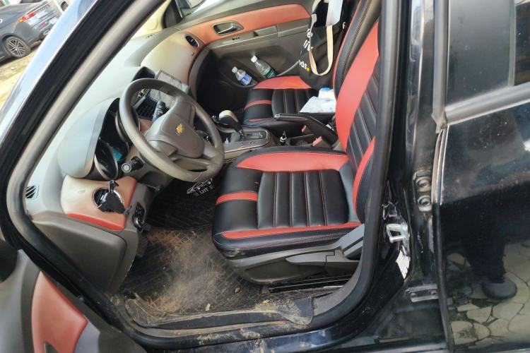 Used Chevrolet Cruze 2015 1.5L Classic SE AT Left Front Seat