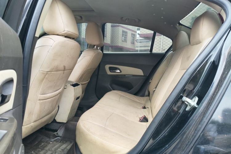 Used Chevrolet Cruze 2015 1.5L Classic SE AT Left Rear Seat