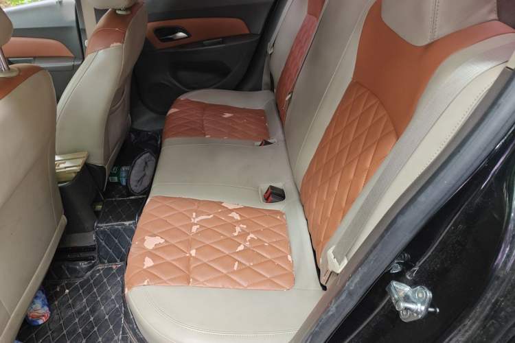 Used Chevrolet Cruze 2015 1.5L Classic SE MT Left Rear Seat