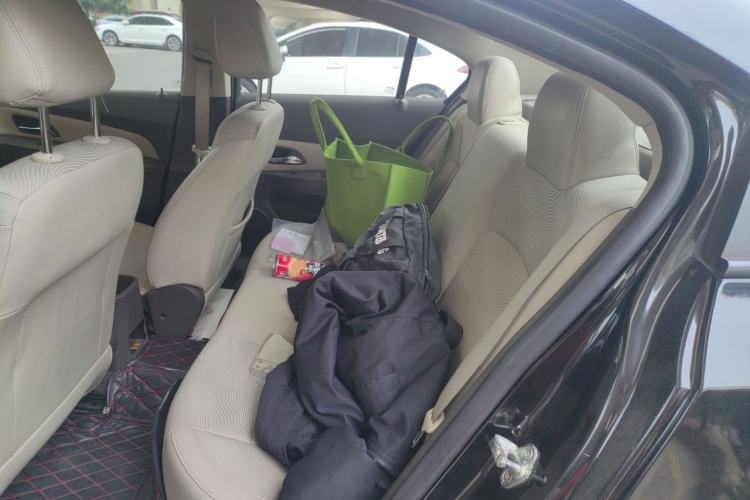 Used Chevrolet Cruze 2015 1.5L Classic SE AT Left Rear Seat