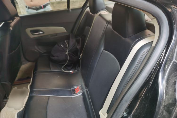 Used Chevrolet Cruze 2015 1.5L Classic SL MT Left Rear Seat