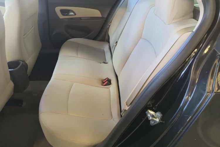 Used Chevrolet Cruze 2015 1.5L Classic SL MT Left Rear Seat