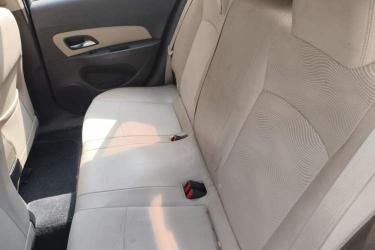 Used Chevrolet Cruze 2015 1.5L Classic SE AT Left Rear Seat