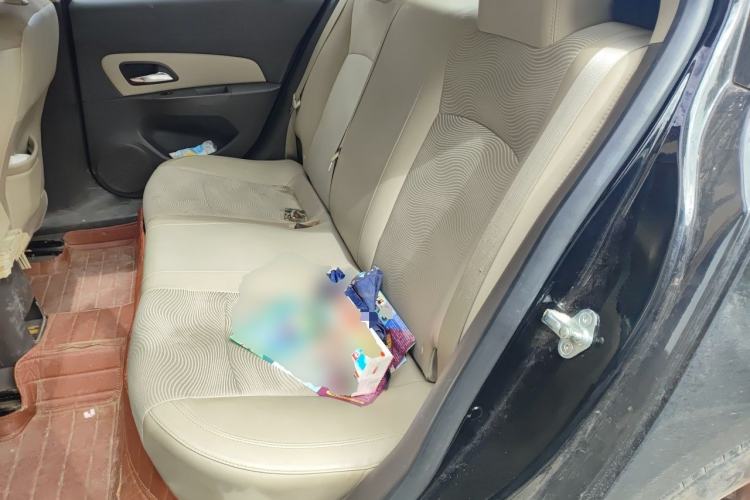 Used Chevrolet Cruze 2015 1.5L Classic SE MT Left Rear Seat