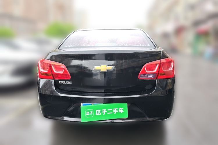 Used Chevrolet Cruze 2015 1.5L Classic SE MT Rear