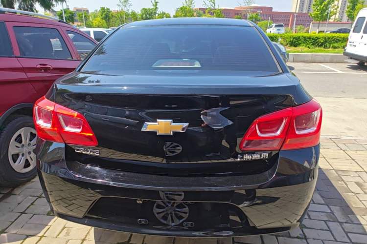 Used Chevrolet Cruze 2015 1.5L Classic SL MT Rear