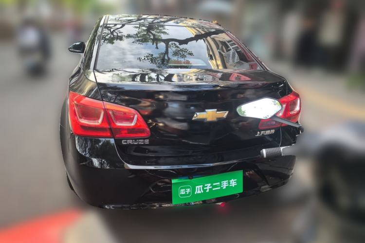 Used Chevrolet Cruze 2015 1.5L Classic SL MT Rear