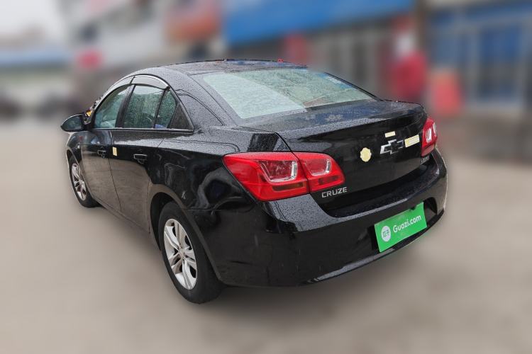 Used Chevrolet Cruze 2015 1.5L Classic SE MT Rear Left 45 Deg
