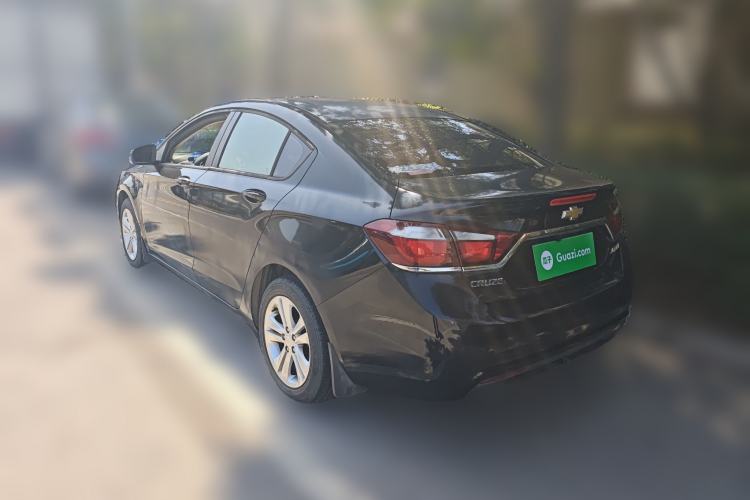 Used Chevrolet Cruze 2015 1.5L Automatic Fashion Navigation Edition Rear Left 45 Deg