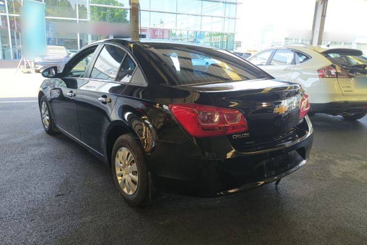 Used Chevrolet Cruze 2015 1.5L Classic SL MT Rear Left 45 Deg
