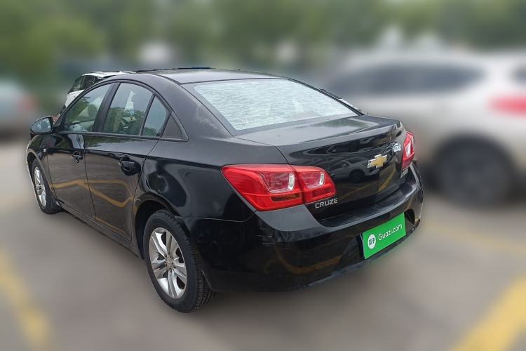 Used Chevrolet Cruze 2015 1.5L Classic SE MT Rear Left 45 Deg