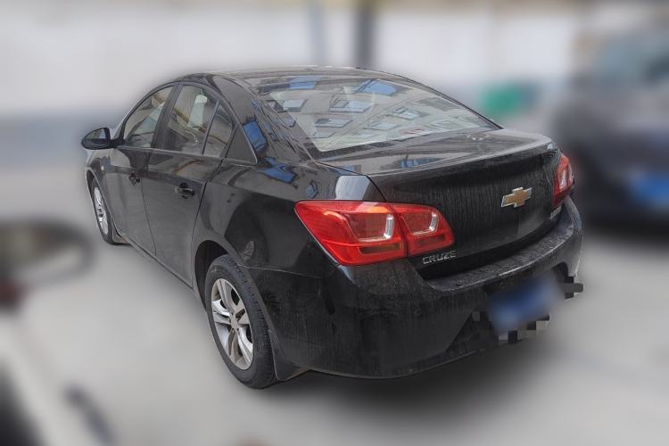 Used Chevrolet Cruze 2015 1.5L Classic SE MT Rear Left 45 Deg