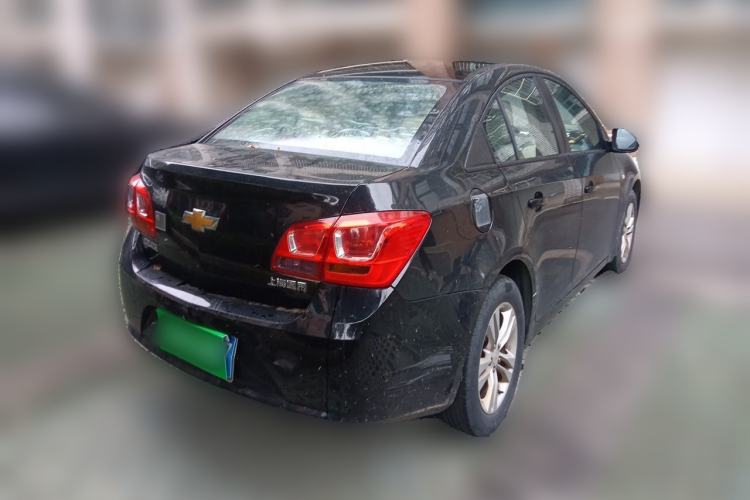 Used Chevrolet Cruze 2015 1.5L Classic SE MT Rear Right 45 Deg