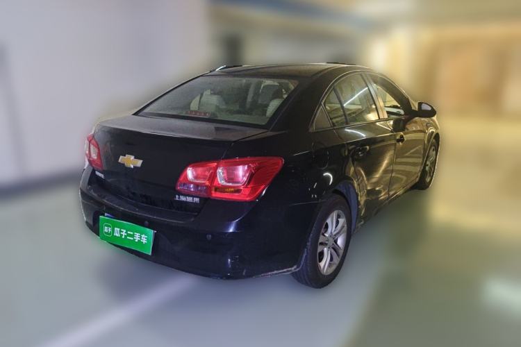 Used Chevrolet Cruze 2015 1.5L Classic SE MT Rear Right 45 Deg